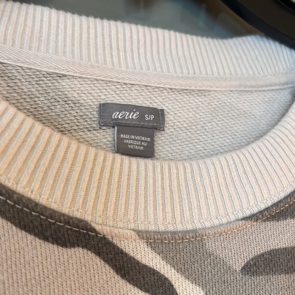 Aerie Camo Oversized Crewneck size small - Picture 2 of 10